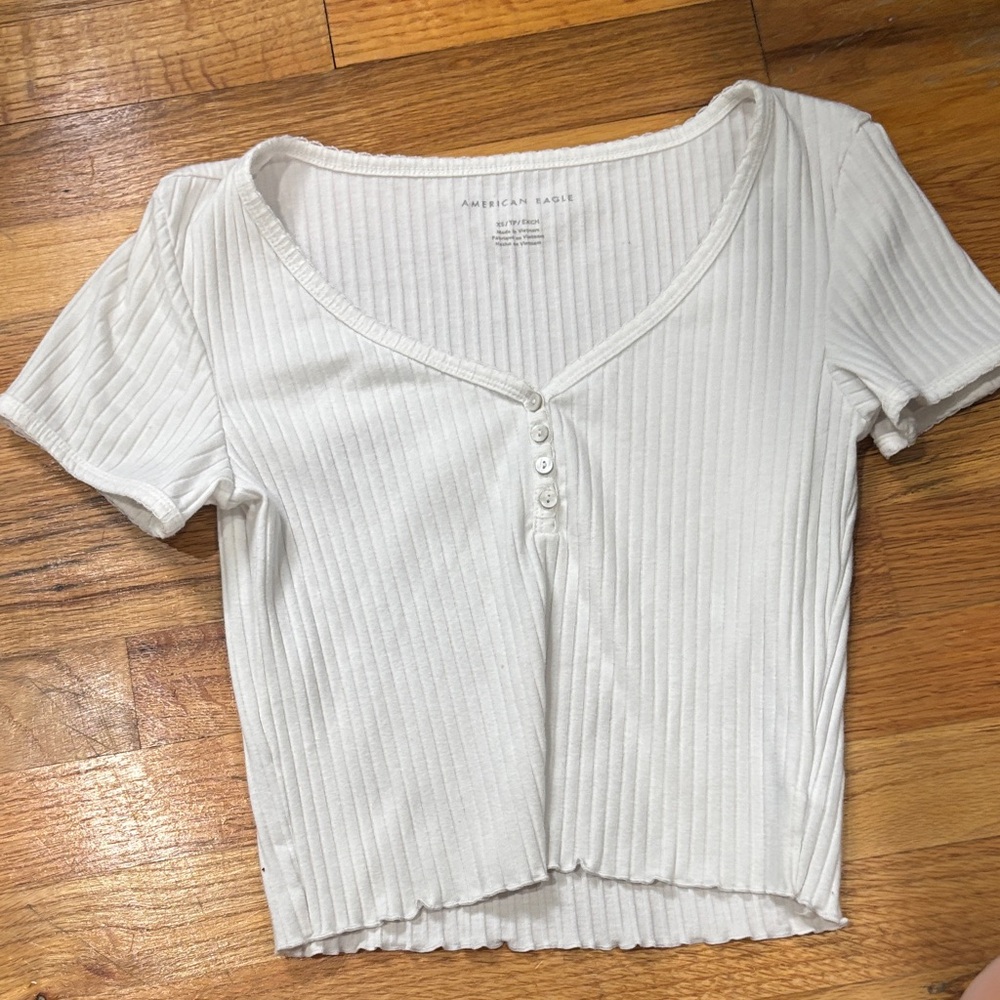 American Eagle Outfitters White Ribbed Crop Top